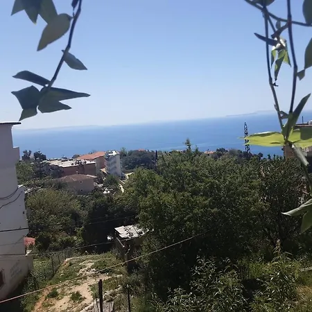 Rina's House * Sarandë
